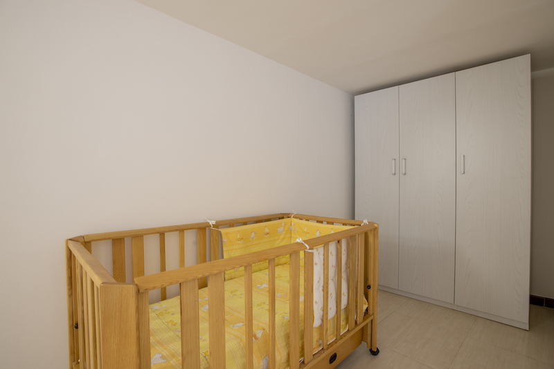 first bedroom2